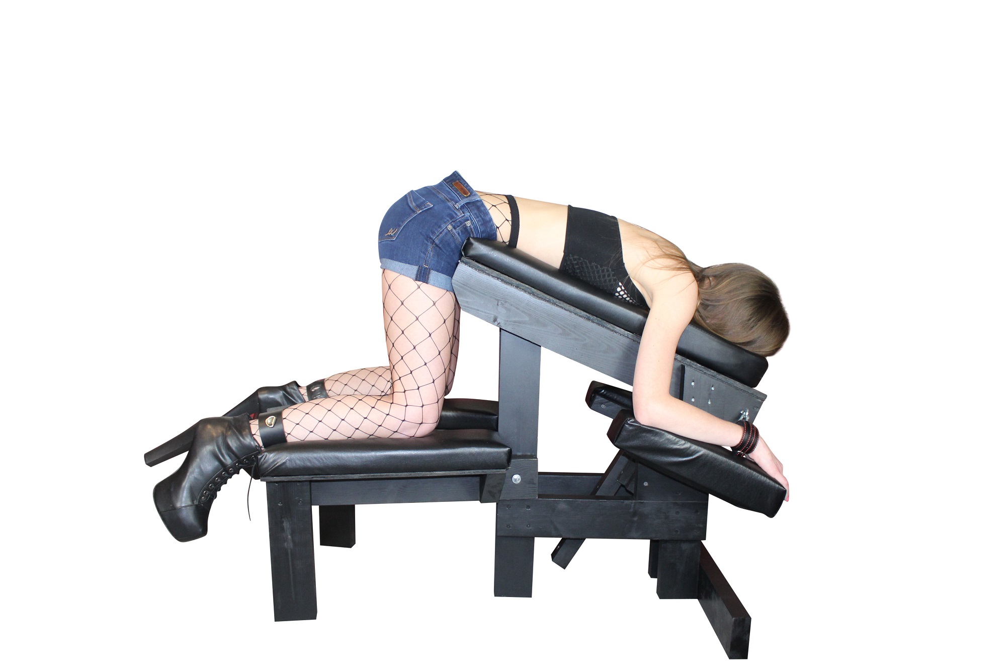 Adjustable angle bench with face cradle